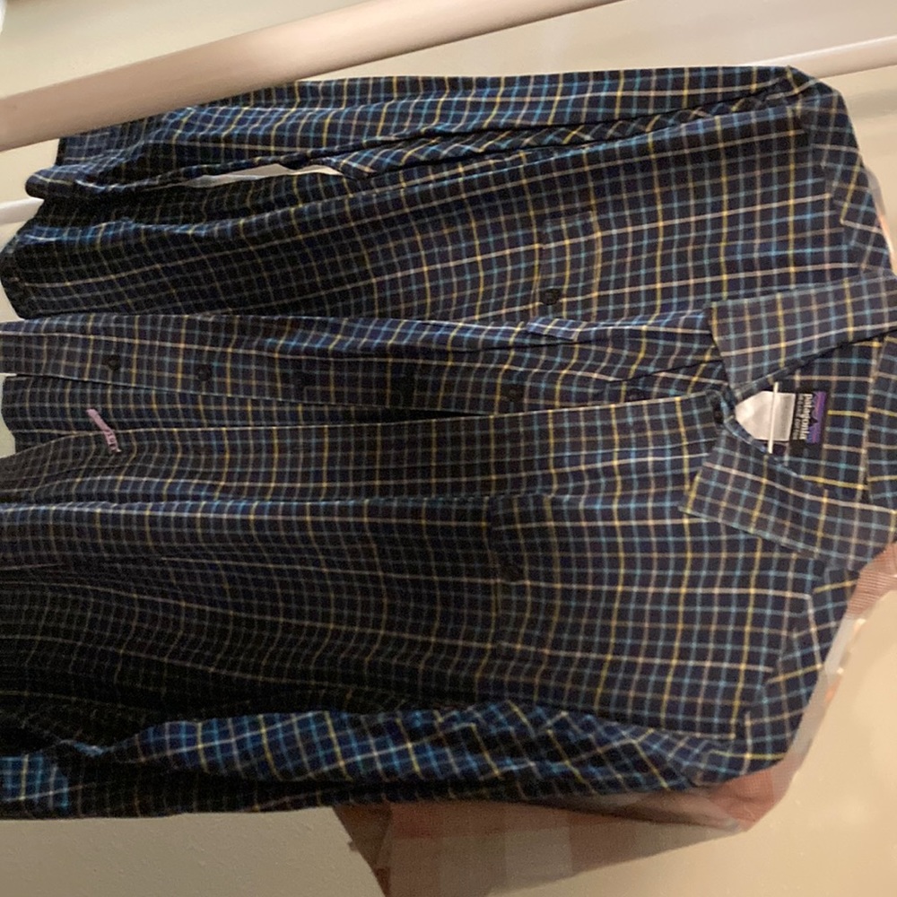 Long sleeve button down Patagonia size large